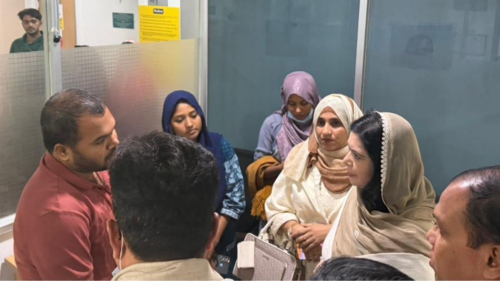 Dr Zubaida Rahman meets Osman Hadi’s family