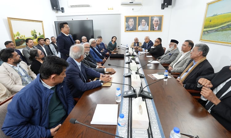 Top business leaders meet Tarique Rahman