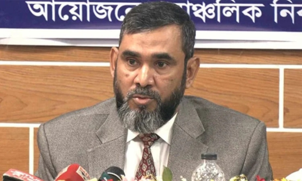 Recovering illegal weapons before the election is very urgent: EC Sanaullah