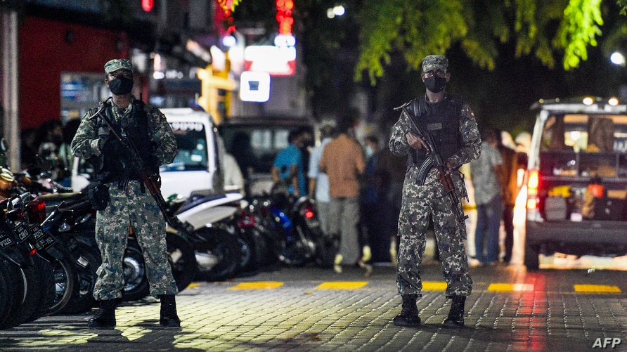 Former Maldives President Mohamed Nasheed injured in bomb blast