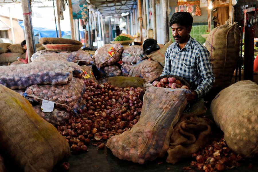 India imports addl 12,500 MT of onions from Turkey