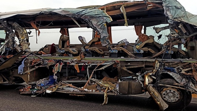 Bus-truck collision in Tamil Nadu kills 19