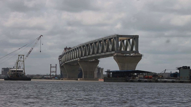 26th span of Padma Bridge installed