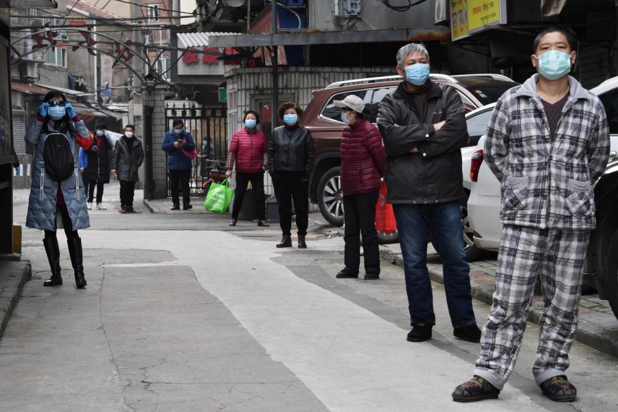 China posts drop in coronavirus cases, Wuhan lockdown due to end