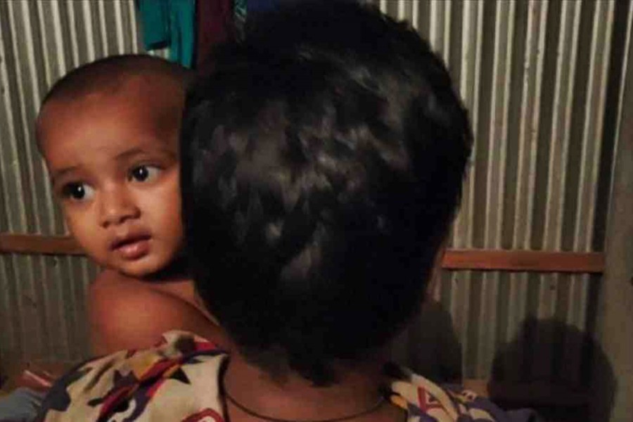 Mother sells hair to buy milk for baby in Savar