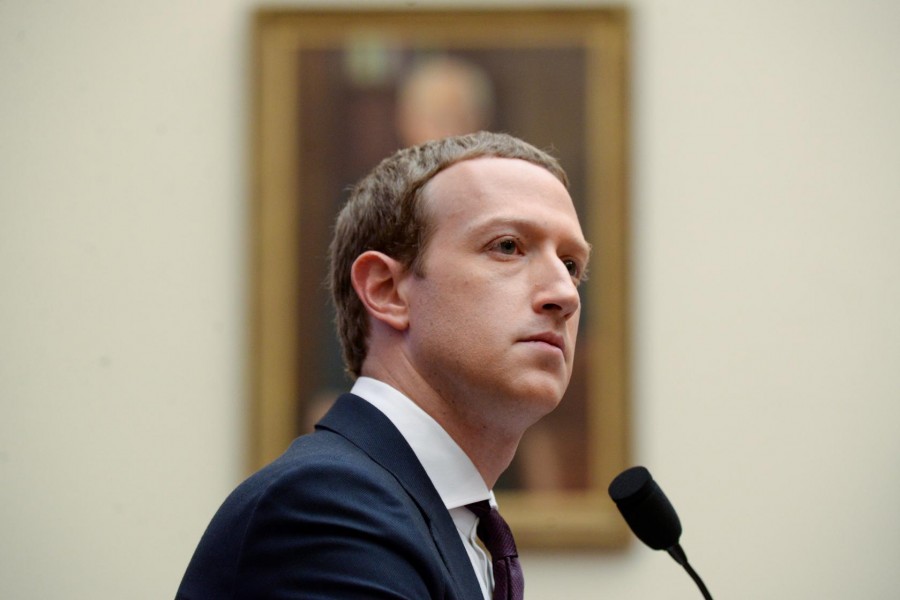 Facebook's Zuckerberg says government censoring social media not the 'right reflex'