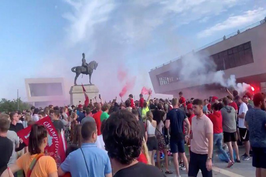 Liverpool urge fans to celebrate title safely amid coronavirus fears