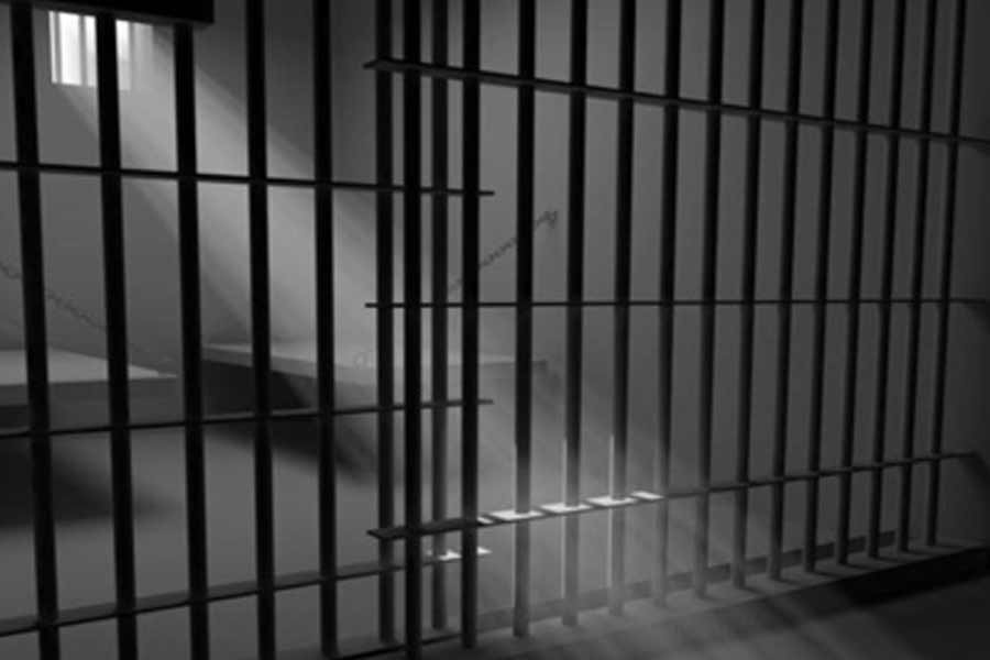 Teknaf OC, 6 others sent to jail