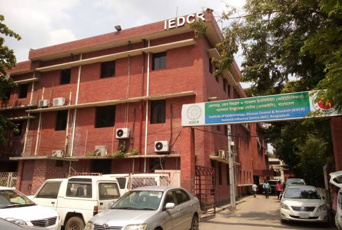 6 IEDCR staff infected with Covid-19, all staff including Dr Flora quarantined