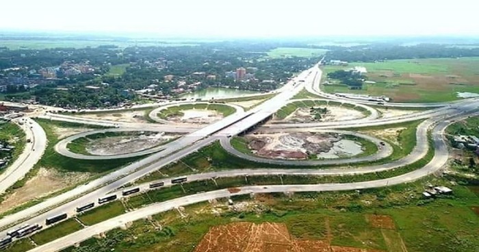 PM opens country’s first-ever expressway