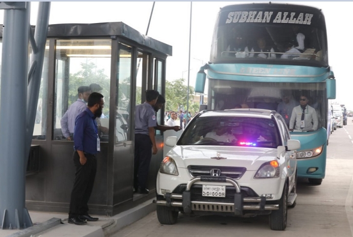 Padma Bridge sees toll collection of around Tk 2cr on 2nd day of launching