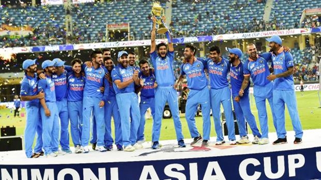 India defeat Bangladesh on last ball to retain Asia Cup