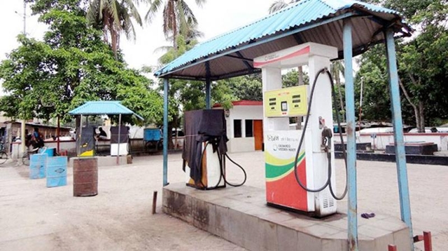 BPC to sit with petrol pump owners, workers today