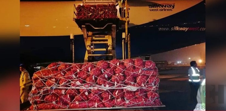 First consignment of onion arrives via airways