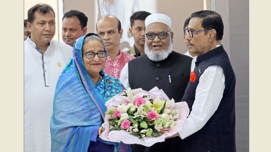 ছয় দিনের সফর শেষে দেশে ফিরলেন প্রধানমন্ত্রী