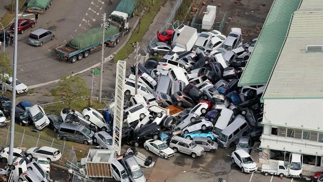 Powerful typhoon kills 9 in Japan