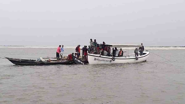 Padma boats capsize death toll climbs to 3