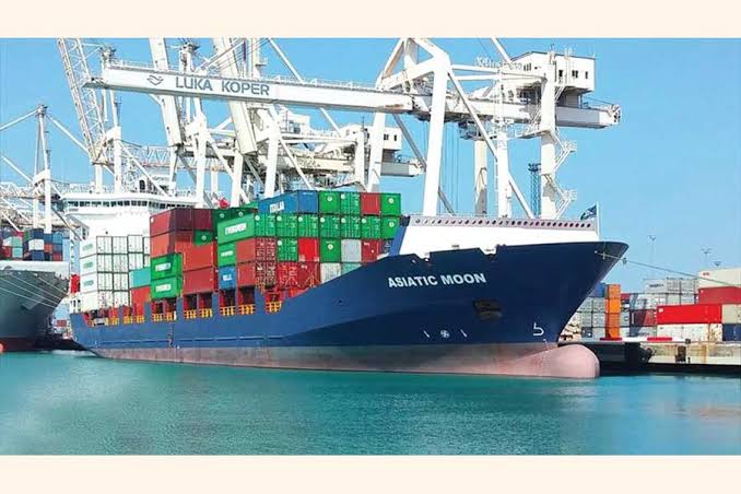 New container line opens between Ctg, Kolkata ports