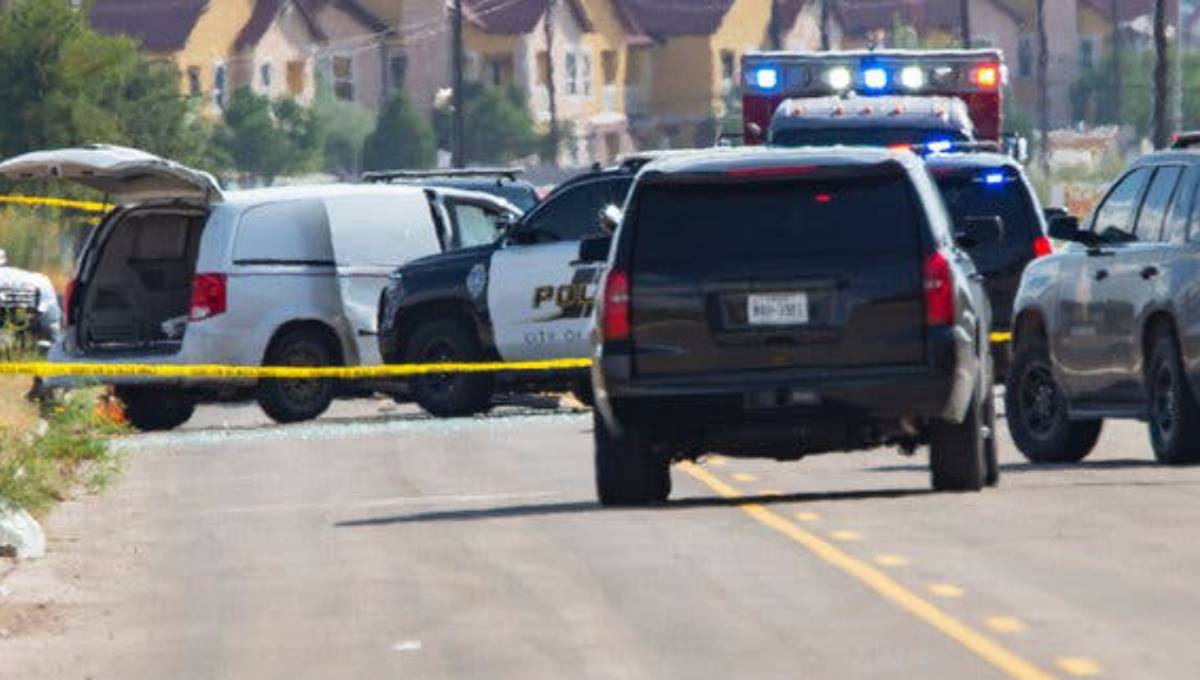 At least 5 dead in West Texas shooting after traffic stop