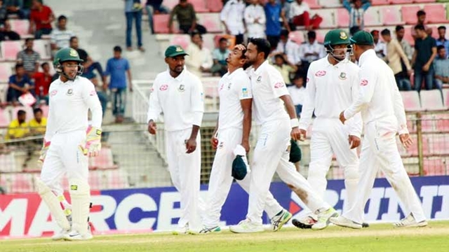 Taijul Islam's six-for limits Zimbabwe to 282