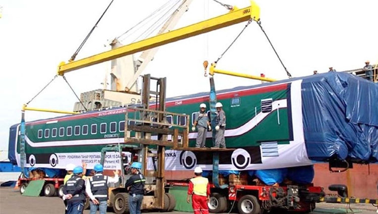 Railway to procure 200 broad-gauge coaches