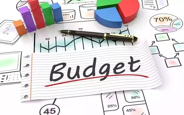 Q1 budget deficit soars