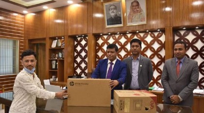 Shakhil gets a computer sending SMS to Prime Minister Sheikh Hasina