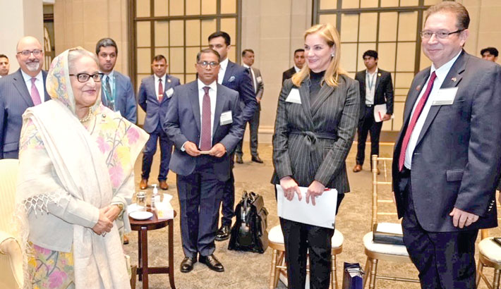 Chevron Bangladesh president meets PM