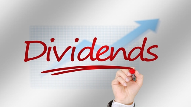 Two more life insurers recommend dividend