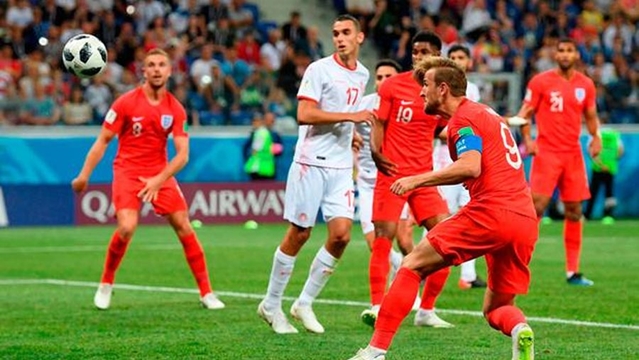  Captain Kane rescues England in additional time