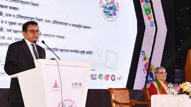 Kamal encourages Intl ICT cos to set up plants in BD