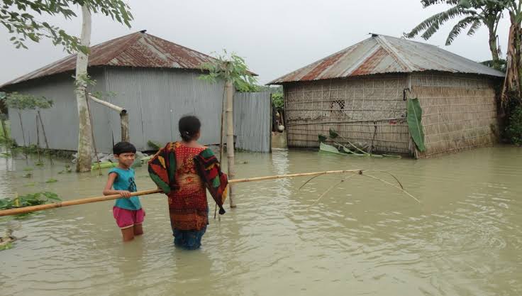 Over 1.0m people marooned in 14 districts