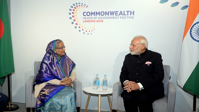 Hasina, Modi hold talks discusses bilateral issues in London