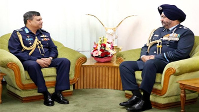 Indian Air chief calls on BAF chief