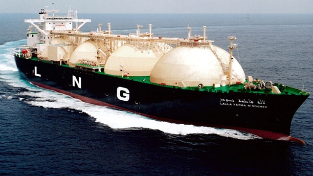 Govt plans deals on supply of LNG from spot market