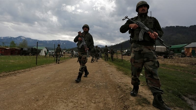 Pakistan, India trade fire in disputed Kashmir: 7 people die
