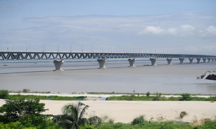 Padma bridge avoids pitfalls of external debt trap, regional rivalries