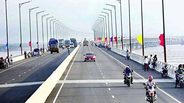 Record Tk 4.19 crore toll collected from Padma Bridge in 24 hours