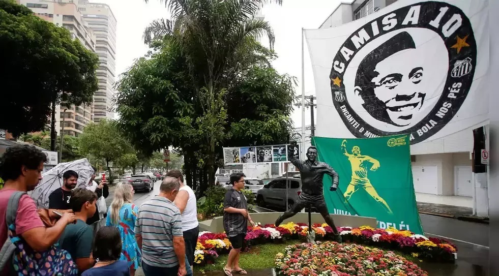 'Pele is eternal': Brazilian city of Santos honors its idol