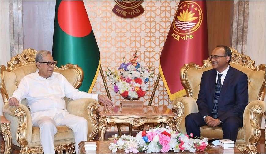 President asks BB to ensure transparency, accountability of financial institutions