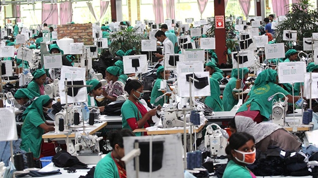 Apparel exporters to get addl 1.0pc cash incentive
