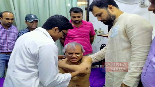 Rizvi, 9 others hurt as police charge baton on BNP’s procession in city
