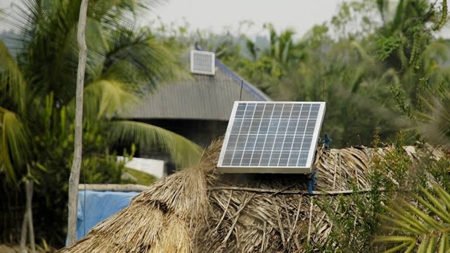 Govt to set mandatory standards for Import of solar equipment