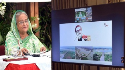 Good communication network keeps wheels of economy rolling: PM