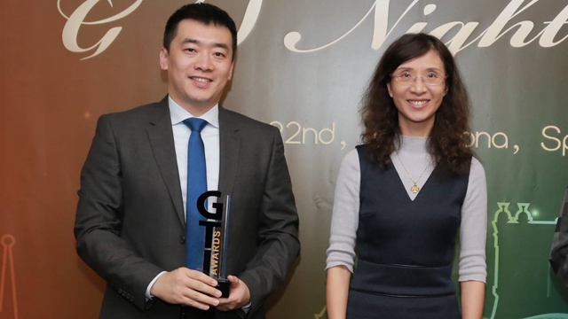 Huawei wins market development award