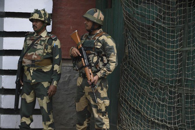 Pakistan says Indian fire kills soldier in disputed Kashmir