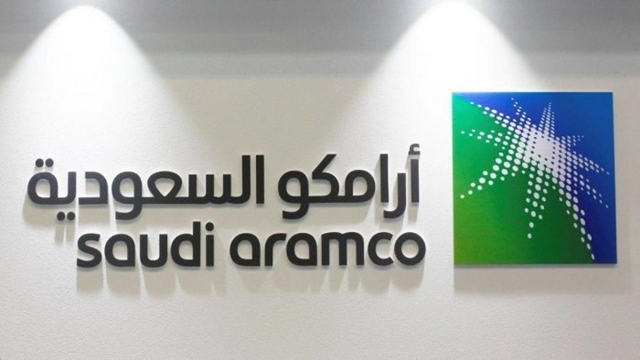 Saudi Aramco in race for IPO record with $1.7 trillion top value