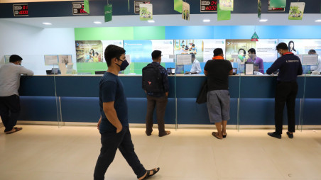 Banks to maintain regular transaction hours from Sunday