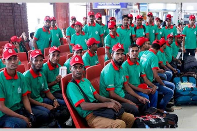 25 Bangladeshi recruiters to send workers to Malaysia