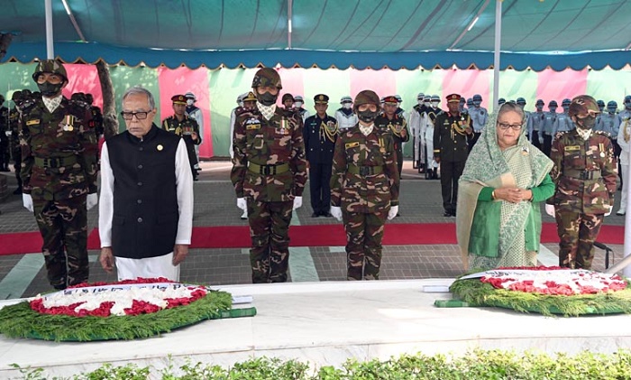 President, PM pay homage to Bangabandhu at Tungipara